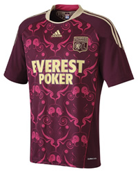 Everest Poker sponsor de l'Olympique Lyonnais